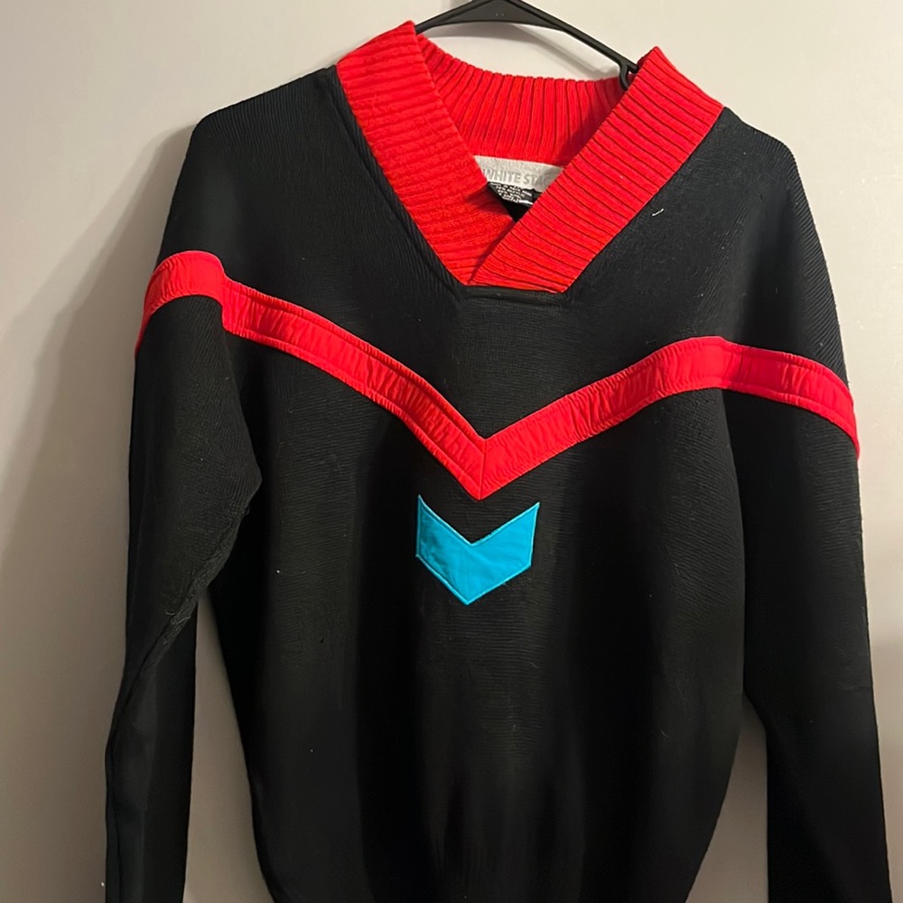 Vintage v neck sweater